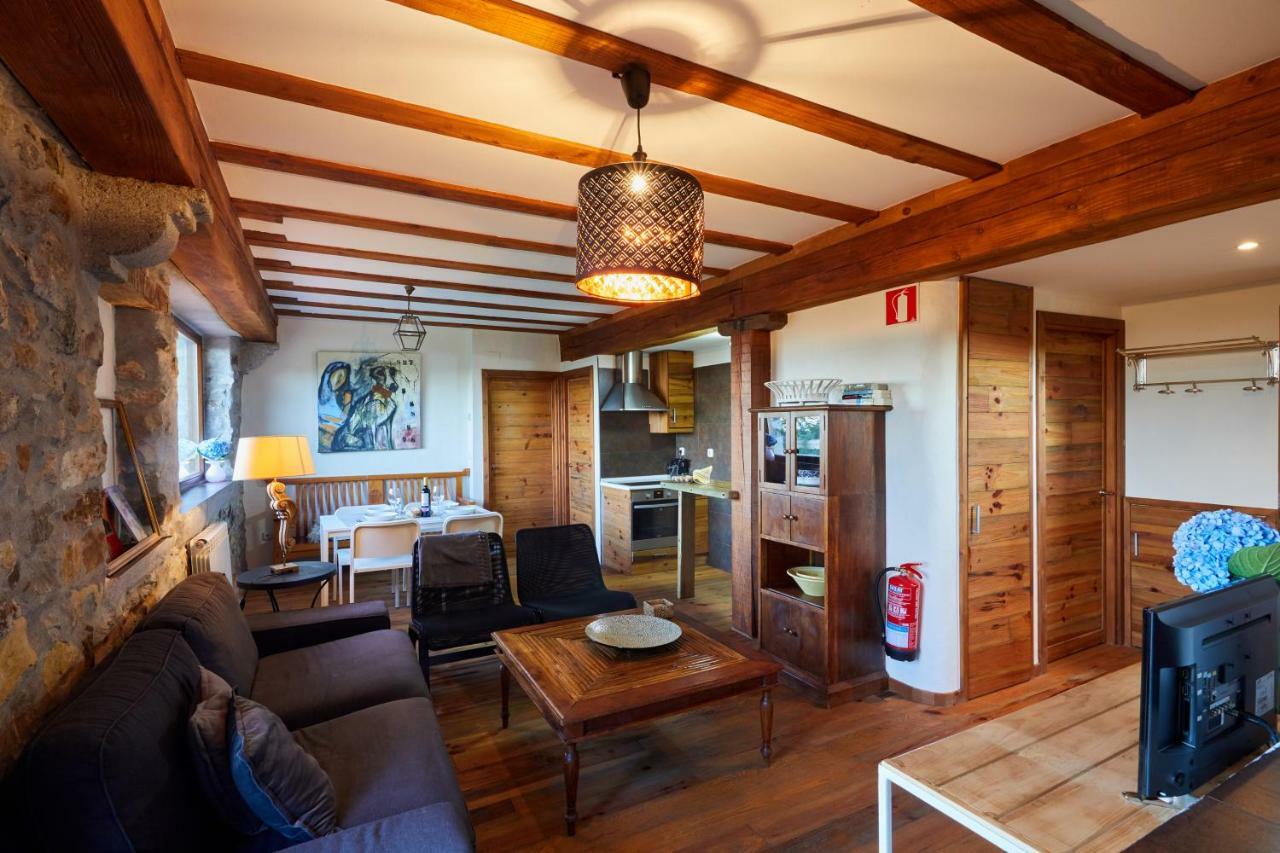 Urain Suites - Apartments At Flysch-Coast Zumaia Bagian luar foto