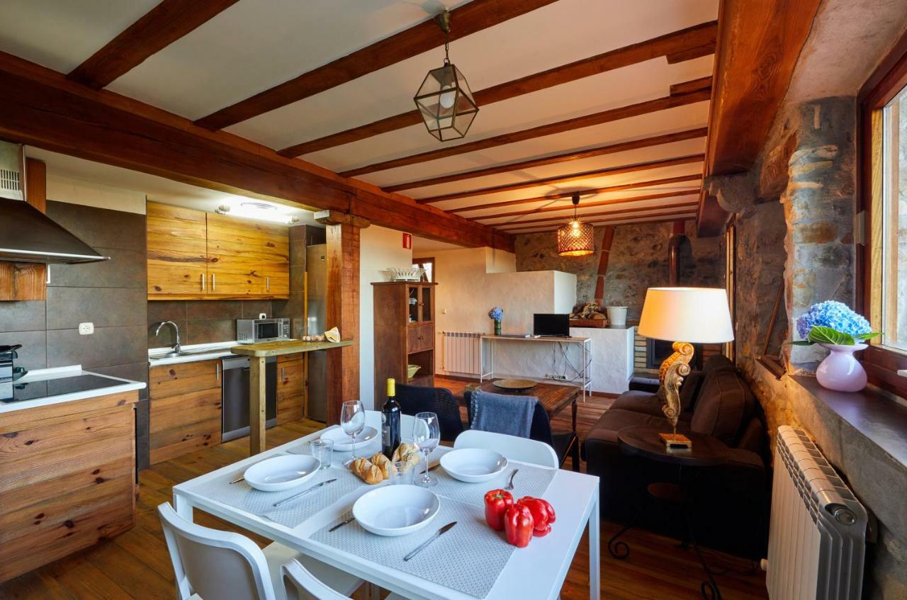 Urain Suites - Apartments At Flysch-Coast Zumaia Bagian luar foto