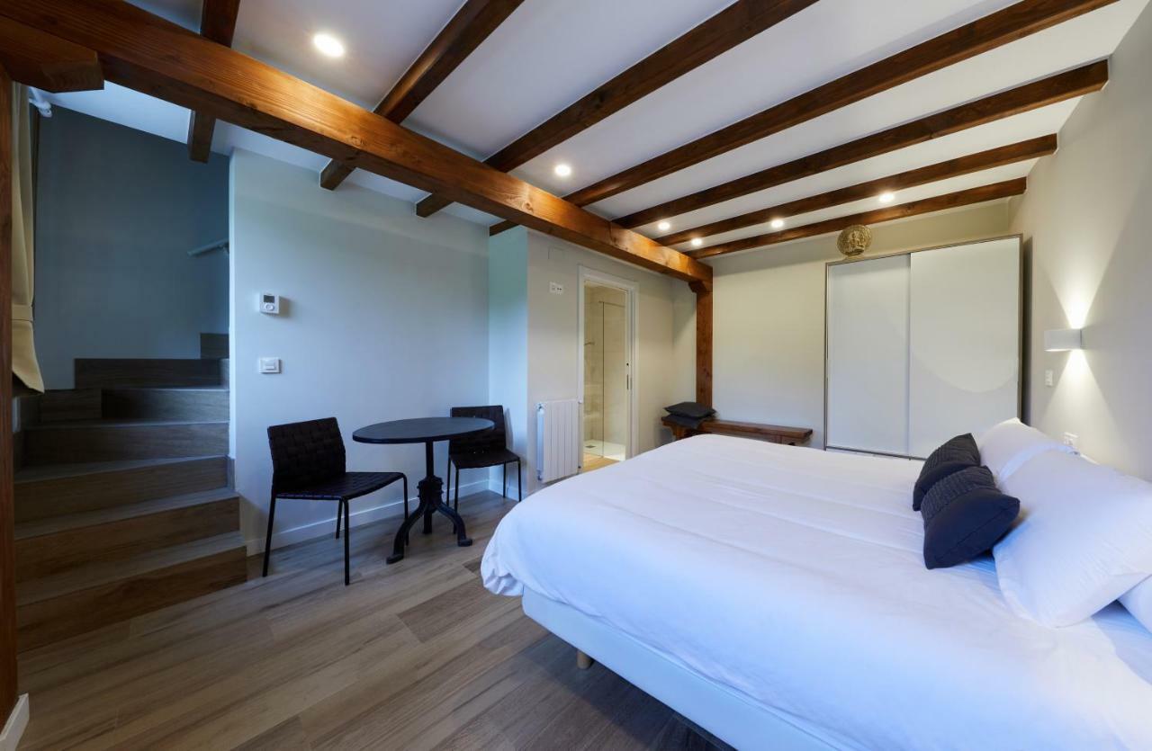 Urain Suites - Apartments At Flysch-Coast Zumaia Bagian luar foto