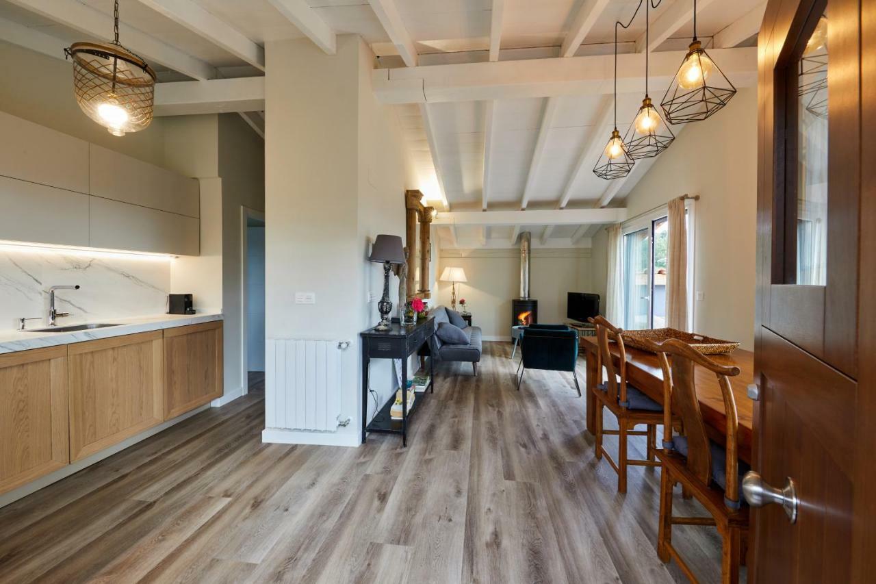 Urain Suites - Apartments At Flysch-Coast Zumaia Bagian luar foto